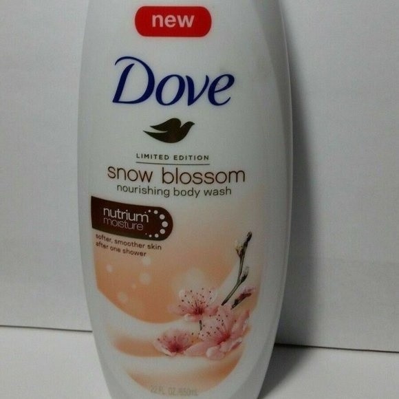 3 Dove Snow Blossom Nourishing Body Wash